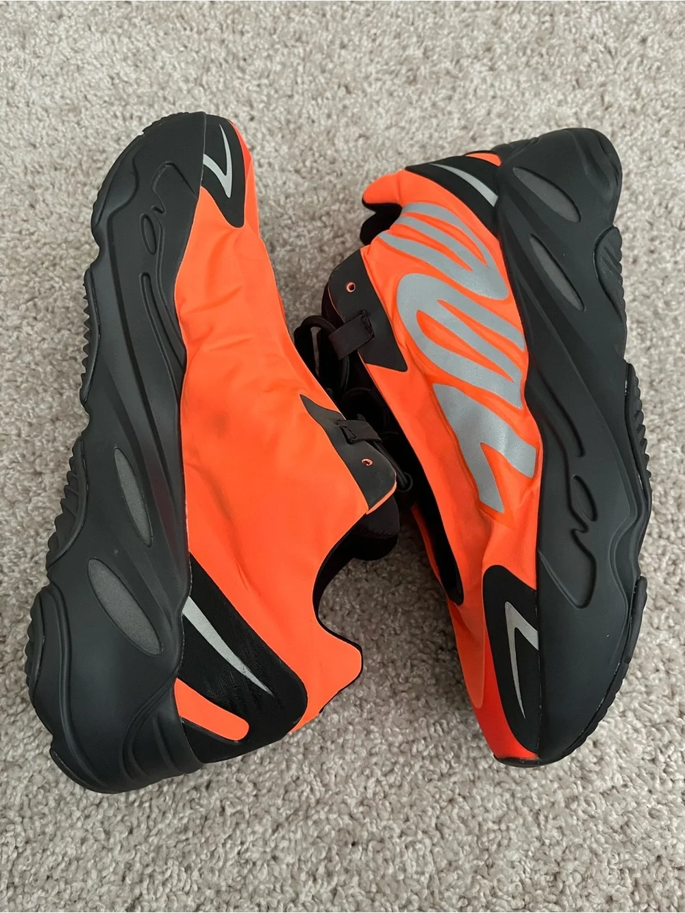 Yeezy 700 Mnvn Orange